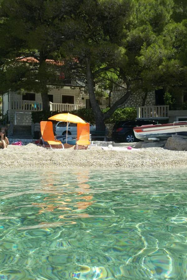 Apartments By The Sea Brela, Makarska - 16065 Eksteriør billede